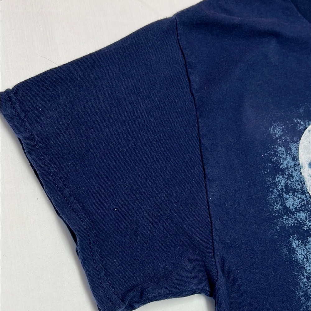 Gildan heavy cotton Wolfpack howl blue size medium short sleeve graphic tee - Picture 5 of 16